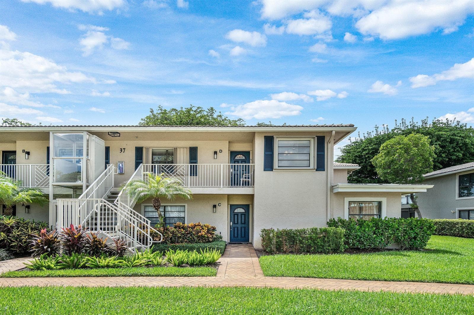 37 Stratford Lane W # D, Boynton Beach FL 33436