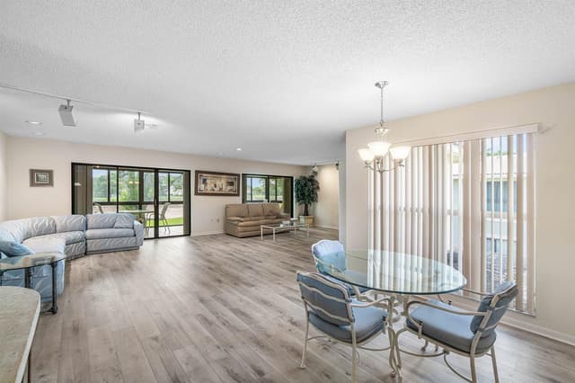37 Stratford Lane W # D, Boynton Beach FL 33436 - Boynton Beach, FL - Photo 5