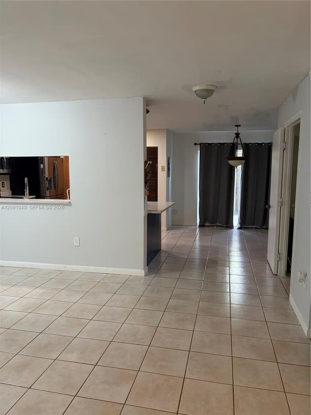 10837 NW 8th St, Pembroke Pines FL 33026 - Pembroke Pines, FL - Photo 6