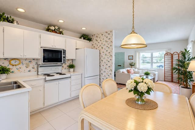 7307 NW 62ND Street, Tamarac FL 33321 - Tamarac, FL - Photo 6