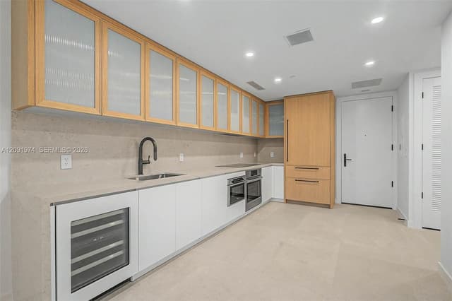 2200 Brickell Ave # 406, Miami FL 33129 - Miami, FL - Photo 2