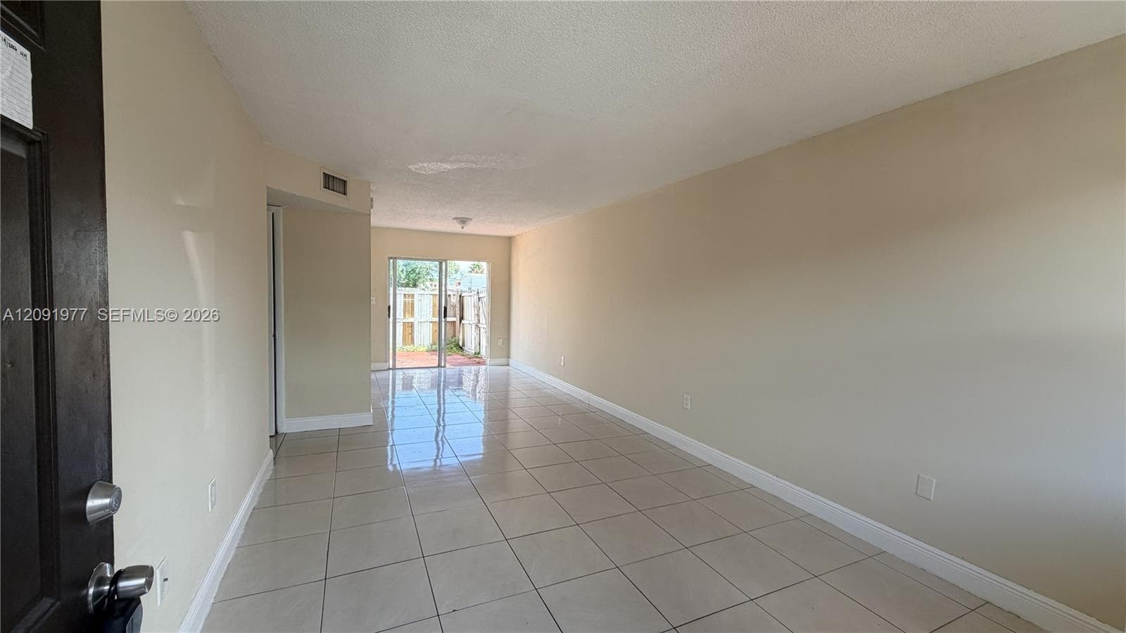 5461 W 24th Ave # 18, Hialeah FL 33016 - Hialeah, FL - Photo 1