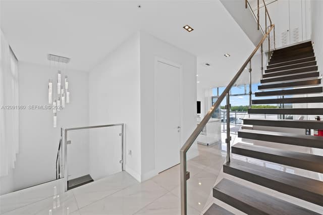 2860 N Ocean Dr, Hollywood FL 33019 - Hollywood, FL - Photo 6