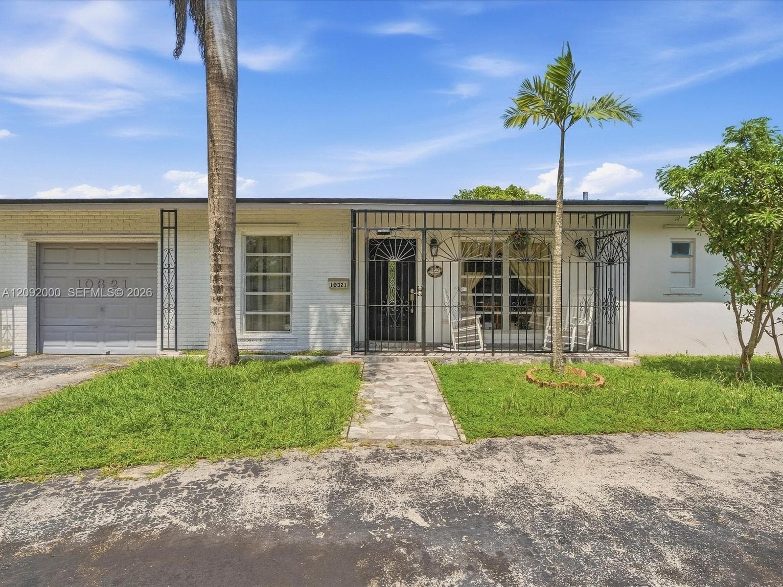 10321 Fairway Heights Blvd, Miami FL 33157
