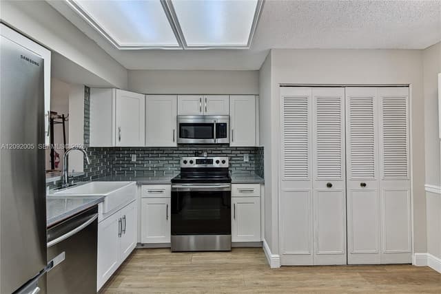 7301 NW 1st St # 401, Margate FL 33063 - Margate, FL - Photo 5