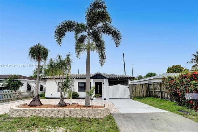 332 NW 45th St, Fort Lauderdale FL 33309 - Fort Lauderdale, FL - Photo 2