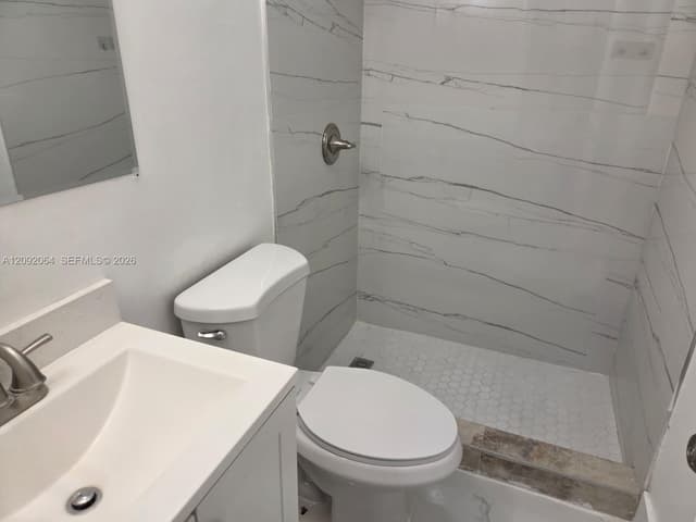 831 N 72nd Way, Hollywood FL 33024 - Hollywood, FL - Photo 7