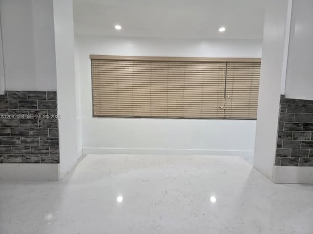 831 N 72nd Way, Hollywood FL 33024 - Hollywood, FL - Photo 3