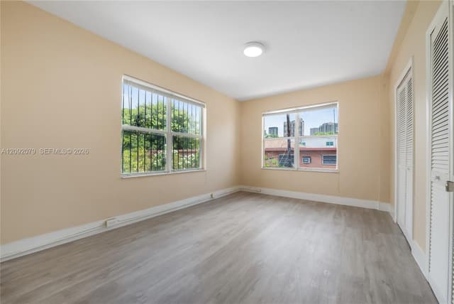 569 SW 5th St, Miami FL 33130 - Miami, FL - Photo 7