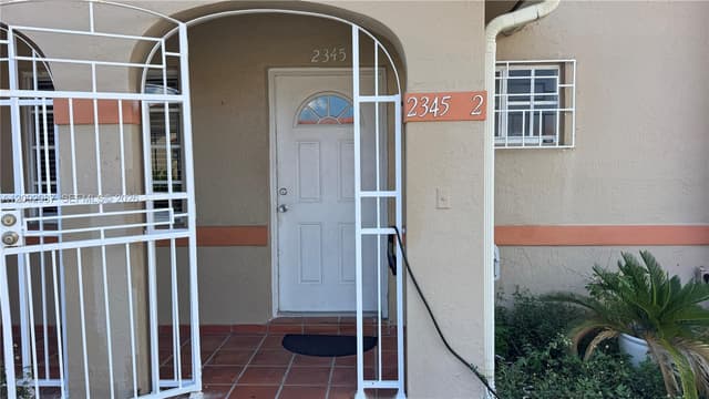 2345 W 69th St # B, Hialeah FL 33016 - Hialeah, FL - Photo 3