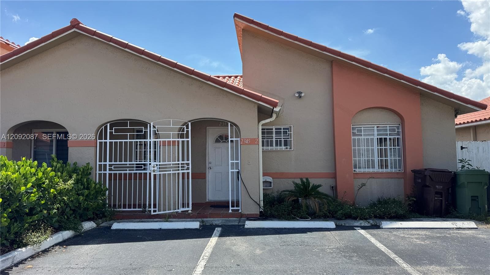 2345 W 69th St # B, Hialeah FL 33016