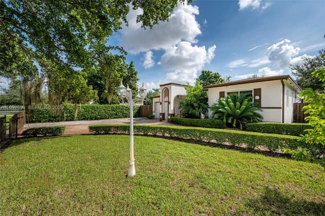 589 Miller Dr, Miami Springs FL 33166 - Miami Springs, FL - Photo 3