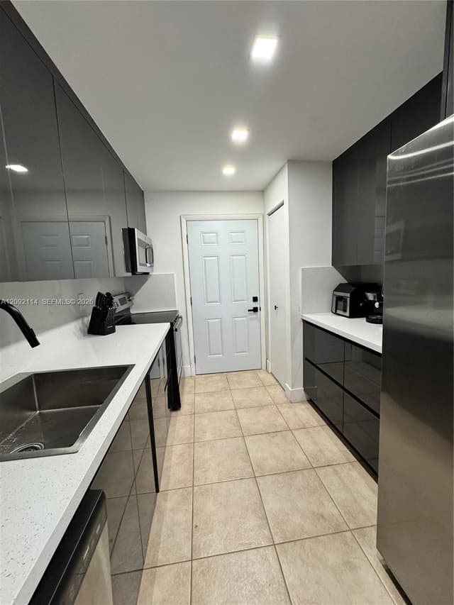 8650 SW 109th Ave # 116, Miami FL 33173 - Miami, FL - Photo 5