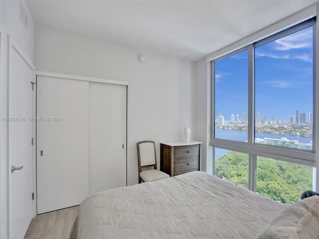 16385 Biscayne Blvd # 2107, North Miami Beach FL 33160 - North Miami Beach, FL - Photo 5