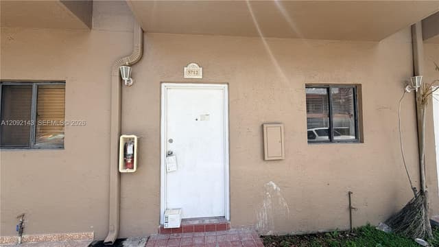 5712 W 25th Ct # 5712, Hialeah FL 33016 - Hialeah, FL - Photo 4