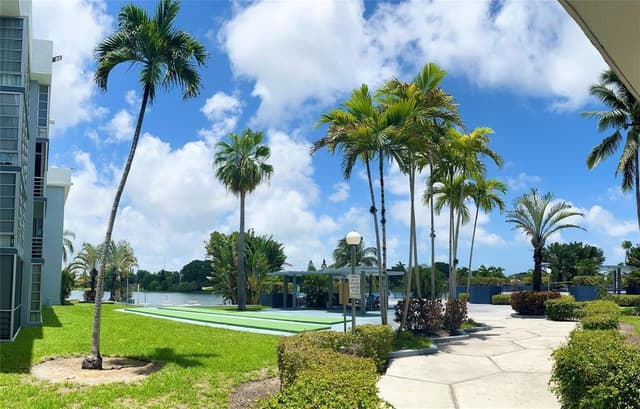 879 NE 195th Street Apt 227, Miami FL 33179 - Miami, FL - Photo 4