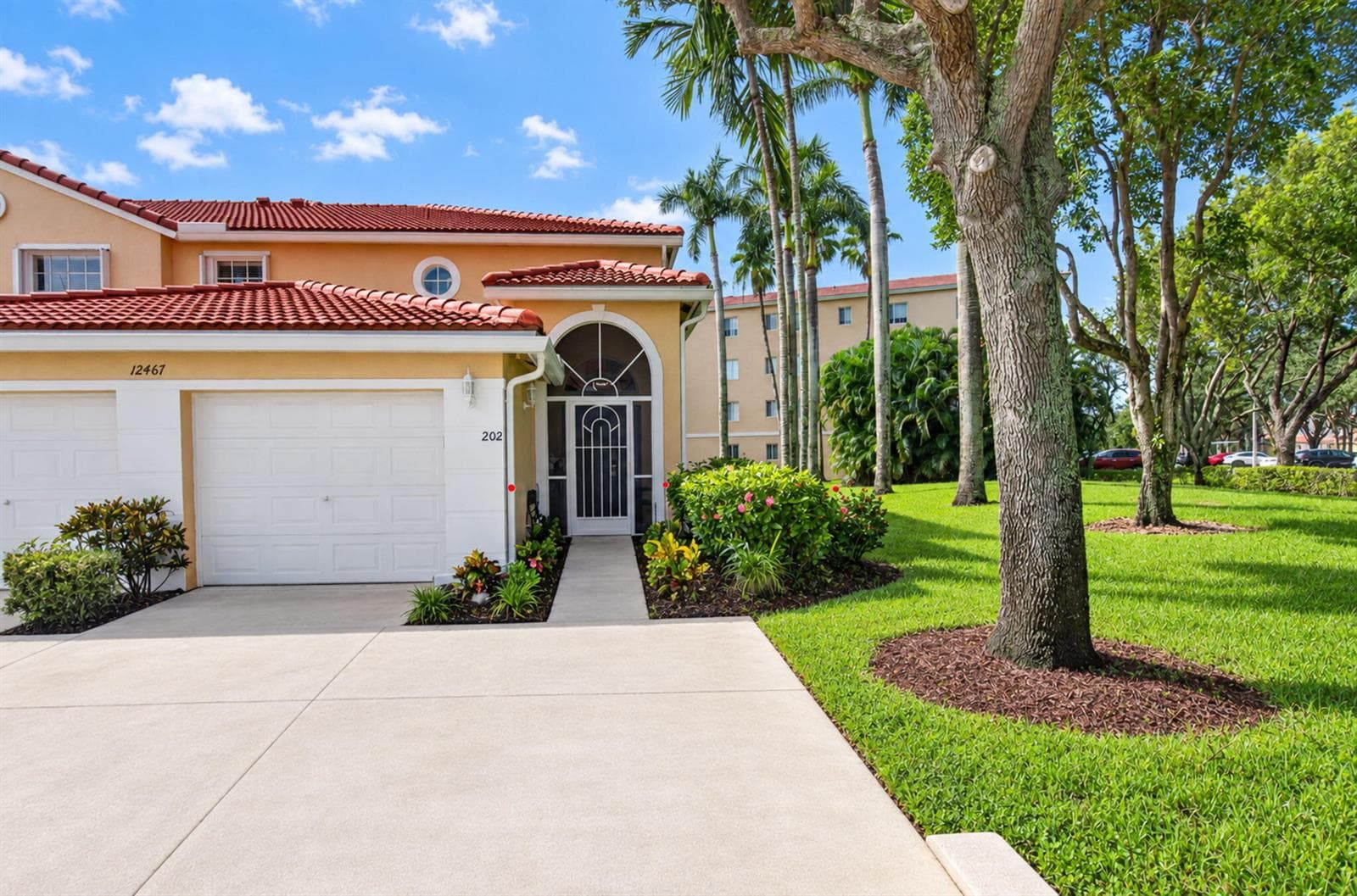 12467 Crystal Pointe Drive # 202, Boynton Beach FL 33437 - Boynton Beach, FL - Photo 1
