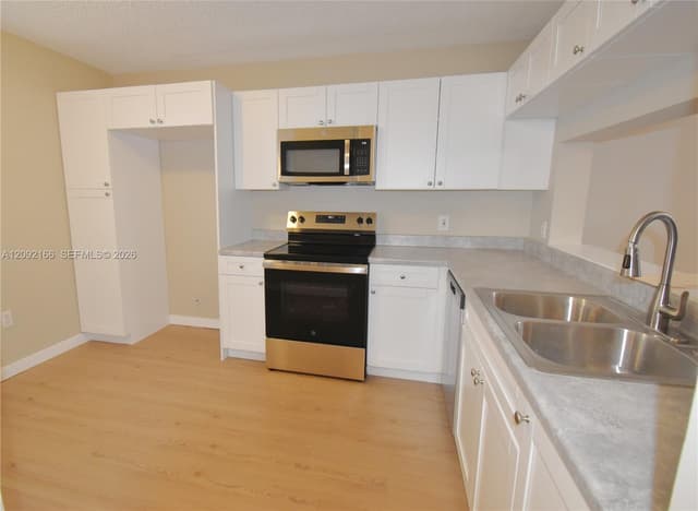 10360 NW 30th Ct # 405, Sunrise FL 33322 - Sunrise, FL - Photo 2