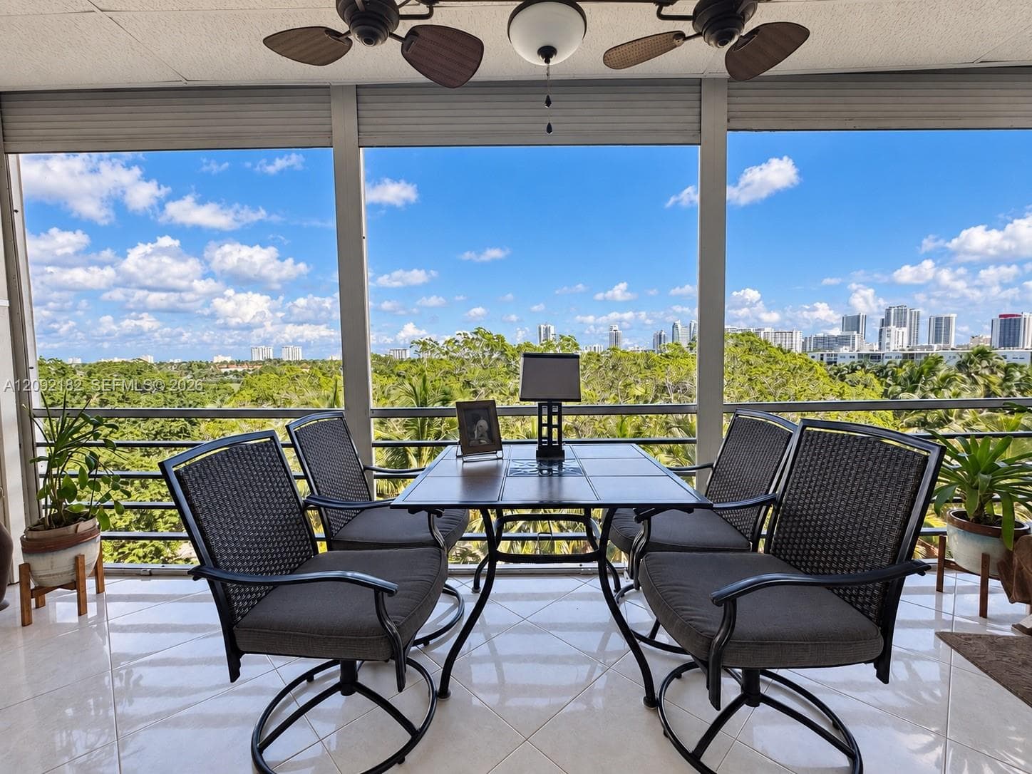 1000 NE 14th Ave # 703, Hallandale Beach FL 33009