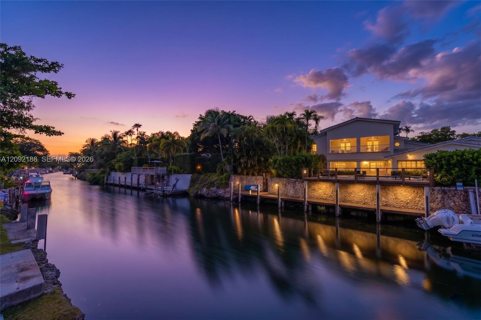 739 S Alhambra Cir, Coral Gables FL 33146 - Coral Gables, FL - Photo 1