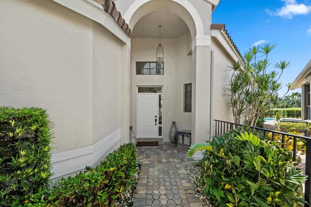 4465 BARCLAY FAIR Way, Lake Worth FL 33449 - Lake Worth, FL - Photo 2