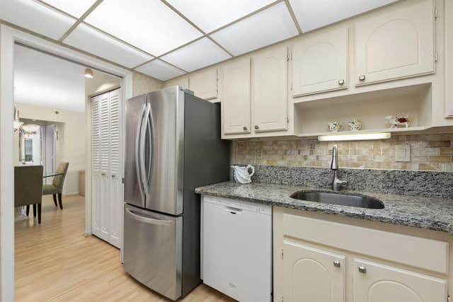 3215 S Ocean Boulevard # 906, Highland Beach FL 33487 - Highland Beach, FL - Photo 7