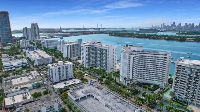 1100 West Ave # 1115, Miami Beach FL 33139 - Miami Beach, FL - Photo 2