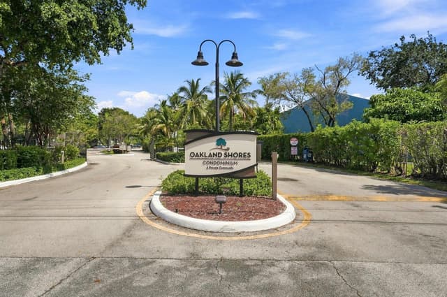 3101 Oakland Shores Drive # H210, Oakland Park FL 33309 - Oakland Park, FL - Photo 2