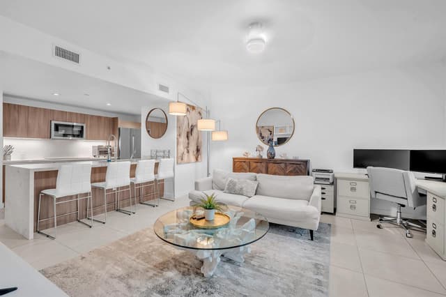 401 N BIRCH Road # 512, Fort Lauderdale FL 33304 - Fort Lauderdale, FL - Photo 7