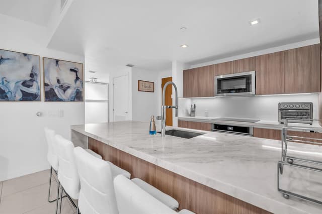 401 N BIRCH Road # 512, Fort Lauderdale FL 33304 - Fort Lauderdale, FL - Photo 4