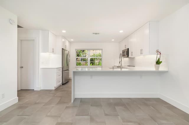 705 New York Street, West Palm Beach FL 33401 - West Palm Beach, FL - Photo 6