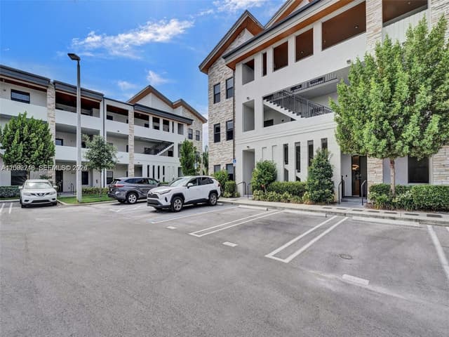 8195 NW 104th Ave # 2, Doral FL 33178 - Doral, FL - Photo 2