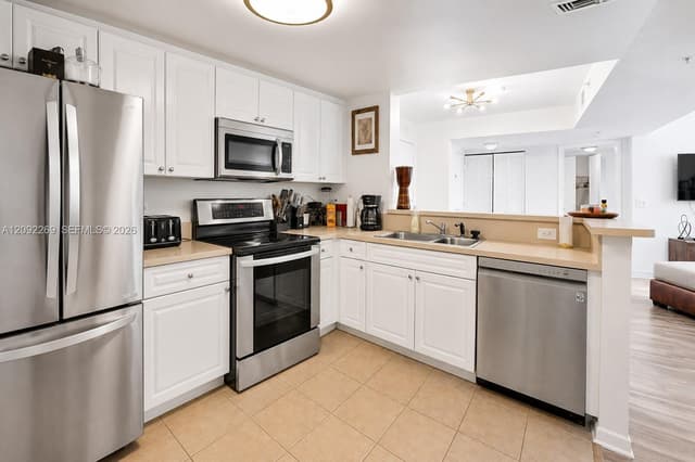 520 SE 5th Ave # 1308, Fort Lauderdale FL 33301 - Fort Lauderdale, FL - Photo 4