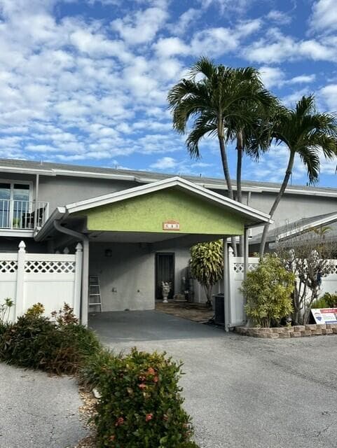 643 Kensington Place # 643, Wilton Manors FL 33305 - Wilton Manors, FL - Photo 2