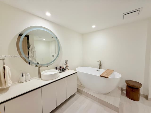 495 Brickell Ave # 5106, Miami FL 33131 - Miami, FL - Photo 6