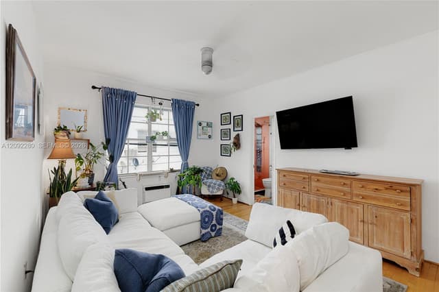 1005 Meridian Ave # 8, Miami Beach FL 33139 - Miami Beach, FL - Photo 4