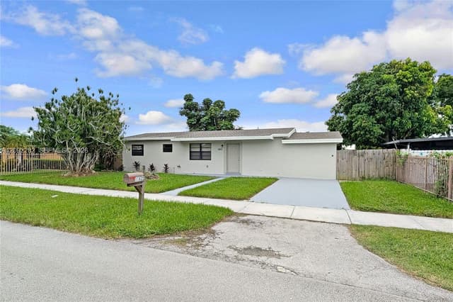 11822 SW 169th St, Miami FL 33177 - Miami, FL - Photo 2