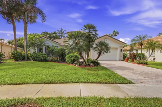 6812 Molakai Circle, Boynton Beach FL 33437 - Boynton Beach, FL - Photo 2