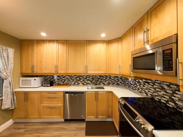 3510 OAKS Way # 101, Pompano Beach FL 33069 - Pompano Beach, FL - Photo 2