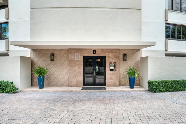 6885 N Ocean Boulevard # 1040, Ocean Ridge FL 33435 - Ocean Ridge, FL - Photo 2