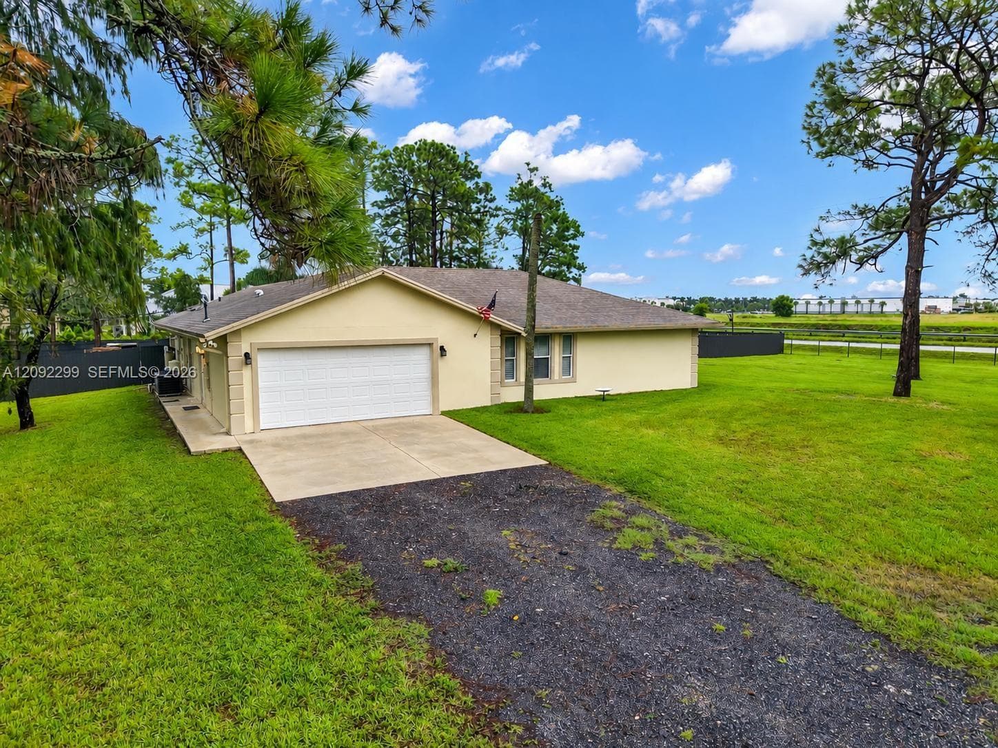 17035 N 48th Ct N, Loxahatchee FL 33470 - Loxahatchee, FL - Photo 1