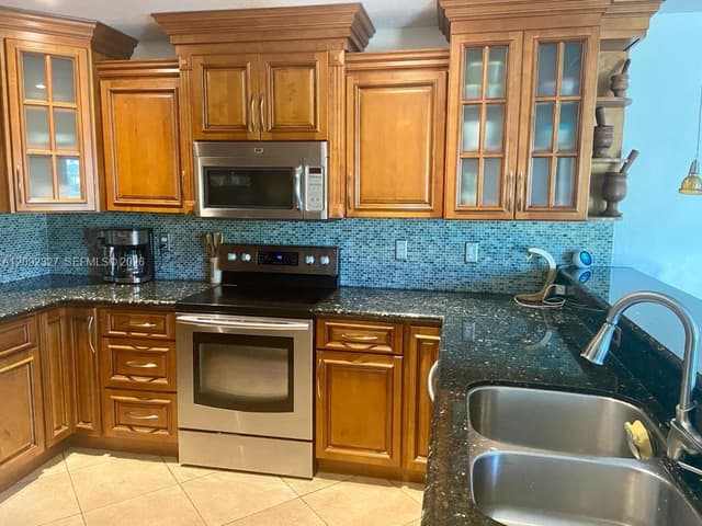4046 Eastridge Dr, Deerfield Beach FL 33064 - Deerfield Beach, FL - Photo 7