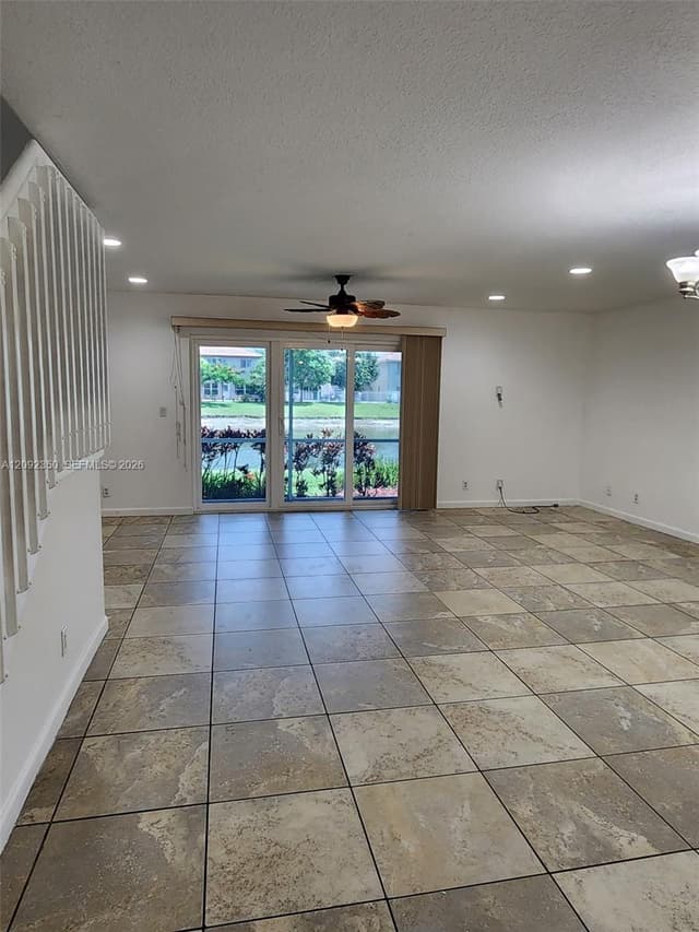 8014 Big Pine Way, Riviera Beach FL 33407 - Riviera Beach, FL - Photo 7