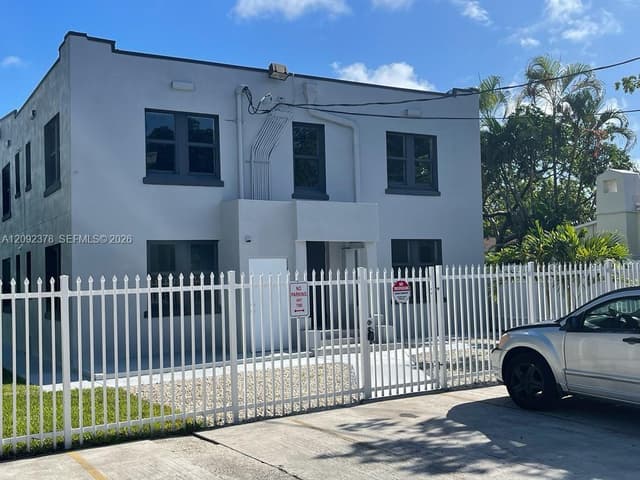 2020 Washington St, Hollywood FL 33020 - Hollywood, FL - Photo 5