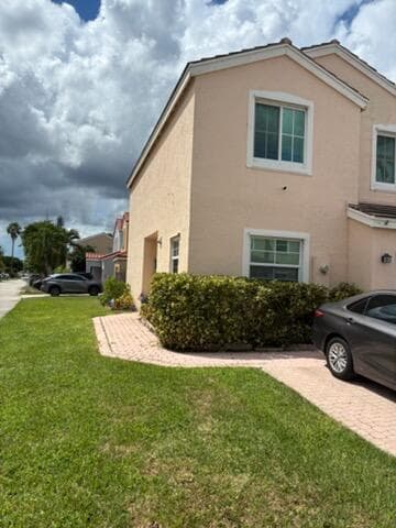 3305 APACHE Lane, Margate FL 33063 - Margate, FL - Photo 3