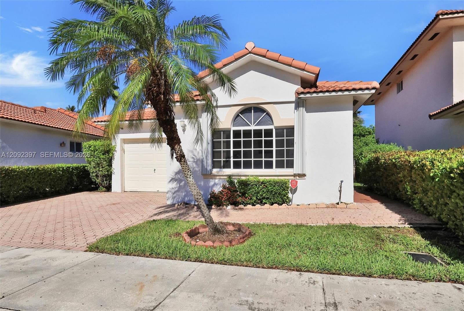 127 Danielle Ct, Weston FL 33326 - Weston, FL - Photo 1
