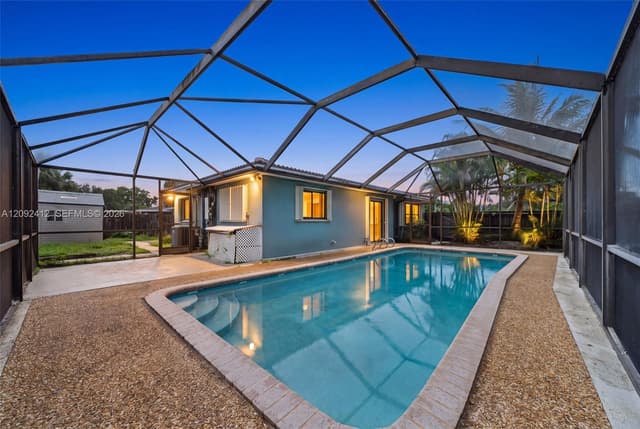 5630 Sheridan St, Hollywood FL 33021 - Hollywood, FL - Photo 2