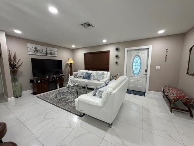 4307 CYPRESS Lane, Palm Springs FL 33406 - Palm Springs, FL - Photo 2