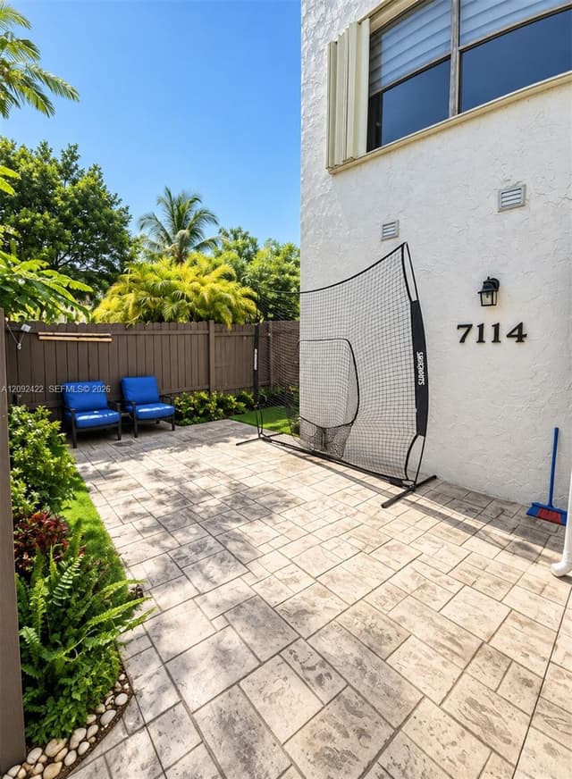 7114 SW 113th Ave, Miami FL 33173 - Miami, FL - Photo 2