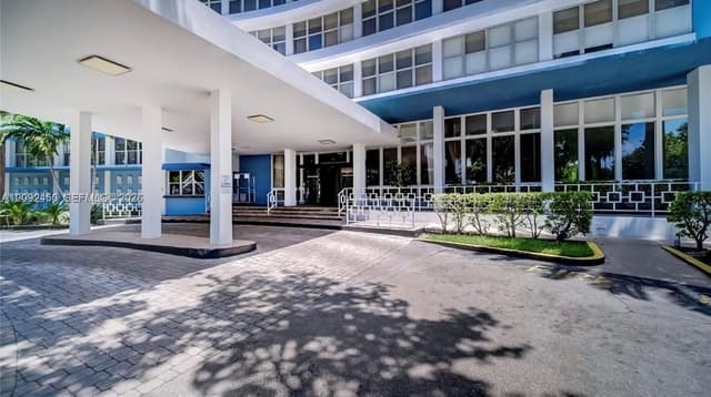 7441 Wayne Ave # 6L, Miami Beach FL 33141 - Miami Beach, FL - Photo 2